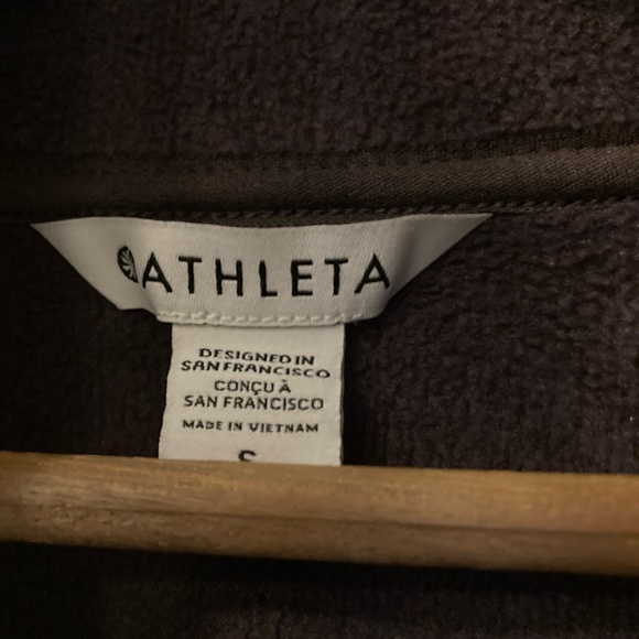 Athleta Mock-Neck Shoulder Zipper Fleece-Lined Pullover w/ Tulip Hem - Picture 7 of 10